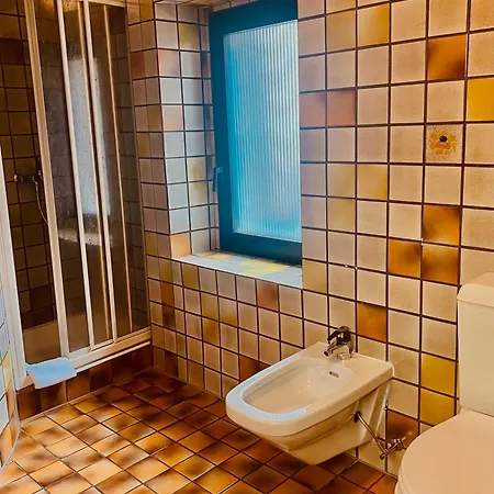 Piazza & Restaurants 2*