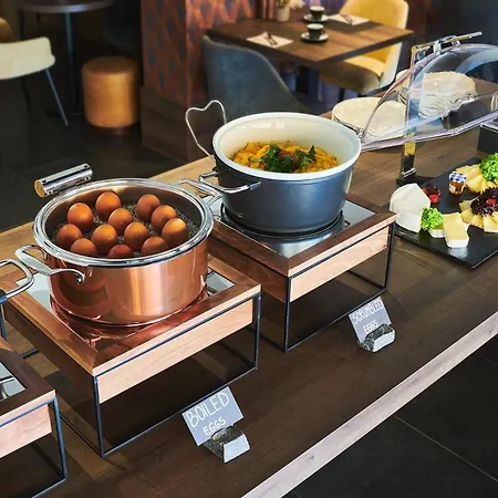 Hotel Piazza & Restaurants 2*