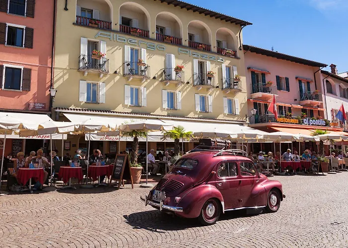 Piazza & Restaurants Hotel 2*