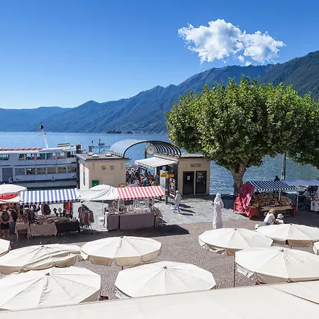 Piazza & Restaurants