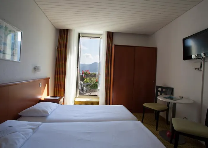 酒店 阿斯科纳广场餐厅酒店 阿斯科纳